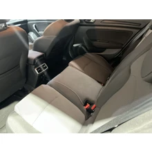 RENAULT-MEGANE-SEDAN TOUCH 1.3 TCE 140 bg EDC