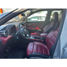 MG-HS-LUXURY 1.5 T-GDI 162 PS