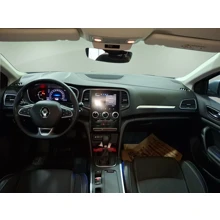 RENAULT-MEGANE-SEDAN ICON 1.3 TCE 140 bg EDC