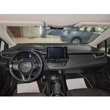 TOYOTA-COROLLA-1.8 HYBRID DREAM E-CVT