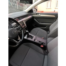 İLK SAHİBİNDEN SATILIK HATASIZ BOYASIZ TRAMERSİZ TERTEMİZ 48.000 KM PASSAT