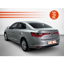 RENAULT-MEGANE-SEDAN TOUCH 1.3 TCE 140 bg EDC