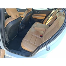 VOLVO-S60-B5 AWD 250HP PLUS, DARK