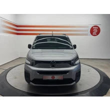 CITROEN-BERLINGO-MAX 1.5 BLUEHDI 130HP EAT8