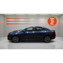 RENAULT-MEGANE-SEDAN ICON 1.3 TCE 140 bg EDC