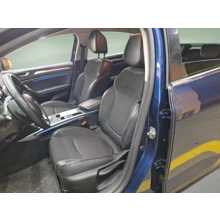 RENAULT-MEGANE-SEDAN ICON 1.3 TCE 140 bg EDC