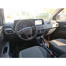 FORD-TOURNEO COURIER-1.0L ECOBOOST 125PS TITANIUM BENZİN AT