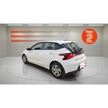 HYUNDAI-I20-1.4 MPI 6 İLERİ OTO AT JUMP (BENZİNLİ)