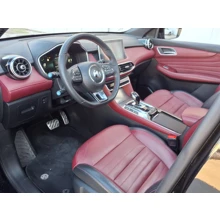 MG-HS-LUXURY 1.5 T-GDI 162 PS