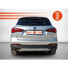 MG-HS-LUXURY 1.5 T-GDI 162 PS