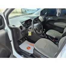 FORD-TOURNEO COURIER JOURNEY-TITANIUM KISA 1.5L TDCI 100PS 6İLERİ MT