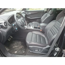 MG-HS-LUXURY 1.5 T-GDI 162 PS