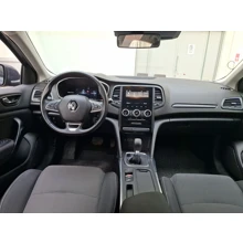 RENAULT-MEGANE-SEDAN TOUCH 1.3 TCE 140 BG EDC