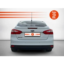 FORD-FOCUS-TITANIUM 1.6I 125PS 4K