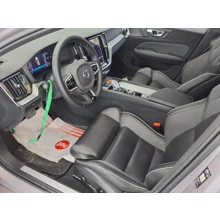 VOLVO-V60-B4 FWD mild hybrid Plus Dark