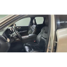 VOLVO-XC60-T8 RECHARGE PLUG-IN AWD PLUS DARK