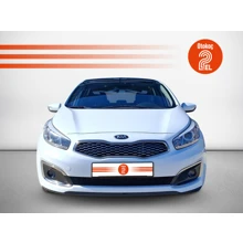 KIA-CEED-1.6 CRDI CONCEPT PLUS DCT 136PS
