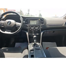 RENAULT-MEGANE-SEDAN TOUCH 1.5 BLUE DCI EDC 115 BG