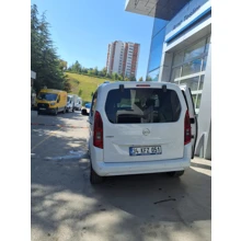 OPEL-COMBO-1.5 DİZEL 130HP AT-8 LIFE ELEGANCE