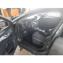 FORD-FOCUS-1.5 ECOBLUE 120PS TITANIUM AUTO