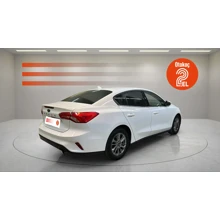 FORD-FOCUS-TITANIUM 4KAPI 1.5L TI-VCT 123PS 16" AT