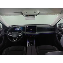 VOLKSWAGEN-PASSAT VARIANT-1.5 TSI ACT 150 PS BUSINESS DSG