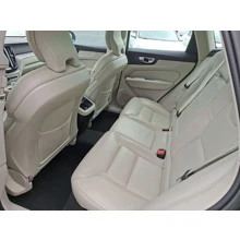 VOLVO-XC60-B4 MILD HYBRID AWD PLUS BRIGHT