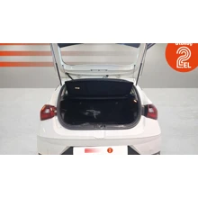 HYUNDAI-I20-1.4 MPI 6 İLERİ OTO AT JUMP (BENZİNLİ)