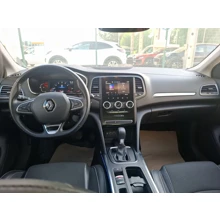 RENAULT-MEGANE-SEDAN ICON 1.3 TCE 140 BG EDC