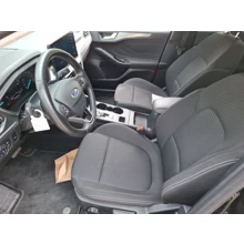 FORD-FOCUS-TITANIUM STIL 4K 1.5LEBLUE 115PS AT GSR