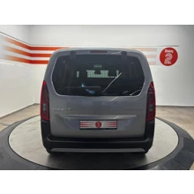 CITROEN-BERLINGO-MAX 1.5 BLUEHDI 130HP EAT8