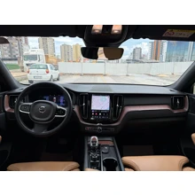 VOLVO-XC60-B4 MILD HYBRID AWD PLUS BRIGHT