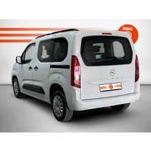 OPEL-COMBO-1.5 130 HP DİZEL AT8 ESSENTIAL