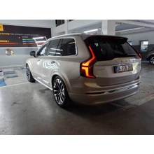 VOLVO-XC90-B5 AWD PLUS BRIGHT
