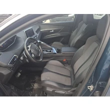 PEUGEOT-3008-ALLURE 1.5 BLUEHDI 130HP EAT8