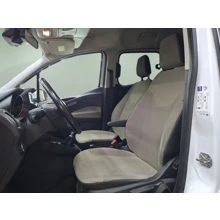FORD-TOURNEO COURIER JOURNEY-1.5L TDCI 100PS JOURNEY TITANIUM EU6.2