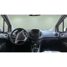FORD-TOURNEO COURIER-1.0L ECOBOOST 100PS TITANIUM BENZİN