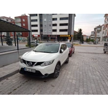 Sigara içilmemiş garaj arabası muayene yeni