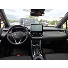 TOYOTA-COROLLA CROSS-HYBRID FLAME X-PACK E-CVT