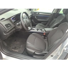 RENAULT-MEGANE-SEDAN ICON 1.3 TCE 140 BG EDC