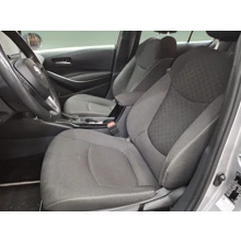 TOYOTA-COROLLA-HYBRID DREAM E-CVT