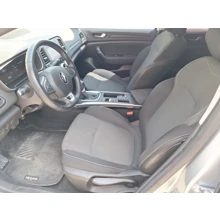 RENAULT-MEGANE-SEDAN TOUCH 1.3 TCE 140 bg EDC