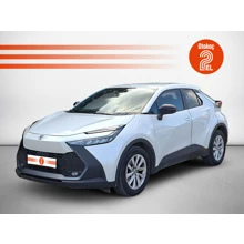 TOYOTA-C-HR-1.8 HYBRID FLAME E-CVT