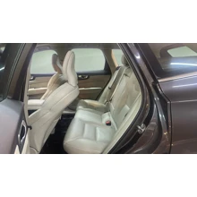 VOLVO-XC60-B4 MILD HYBRID AWD PLUS BRIGHT