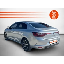 RENAULT-MEGANE-SEDAN ICON 1.3 TCE 140 bg EDC