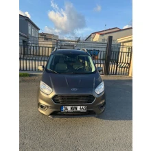 Acil satılık SAHİBİNDEN TEMİZ BAKIMLI 2023 FORD TOURNEO COURIER