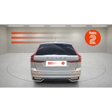 VOLVO-XC60-B4 AWD PLUS DARK