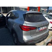 MG-HS-LUXURY 1.5 T-GDI 162 PS