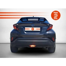 TOYOTA-C-HR-1.8 HYBRID 4X2 FLAME E-CVT