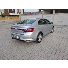 2018 RENAULT MEGANE 4 DİZEL OTOMATİK SERVİS BAKIMLI